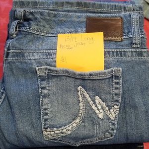 Maurices jeans